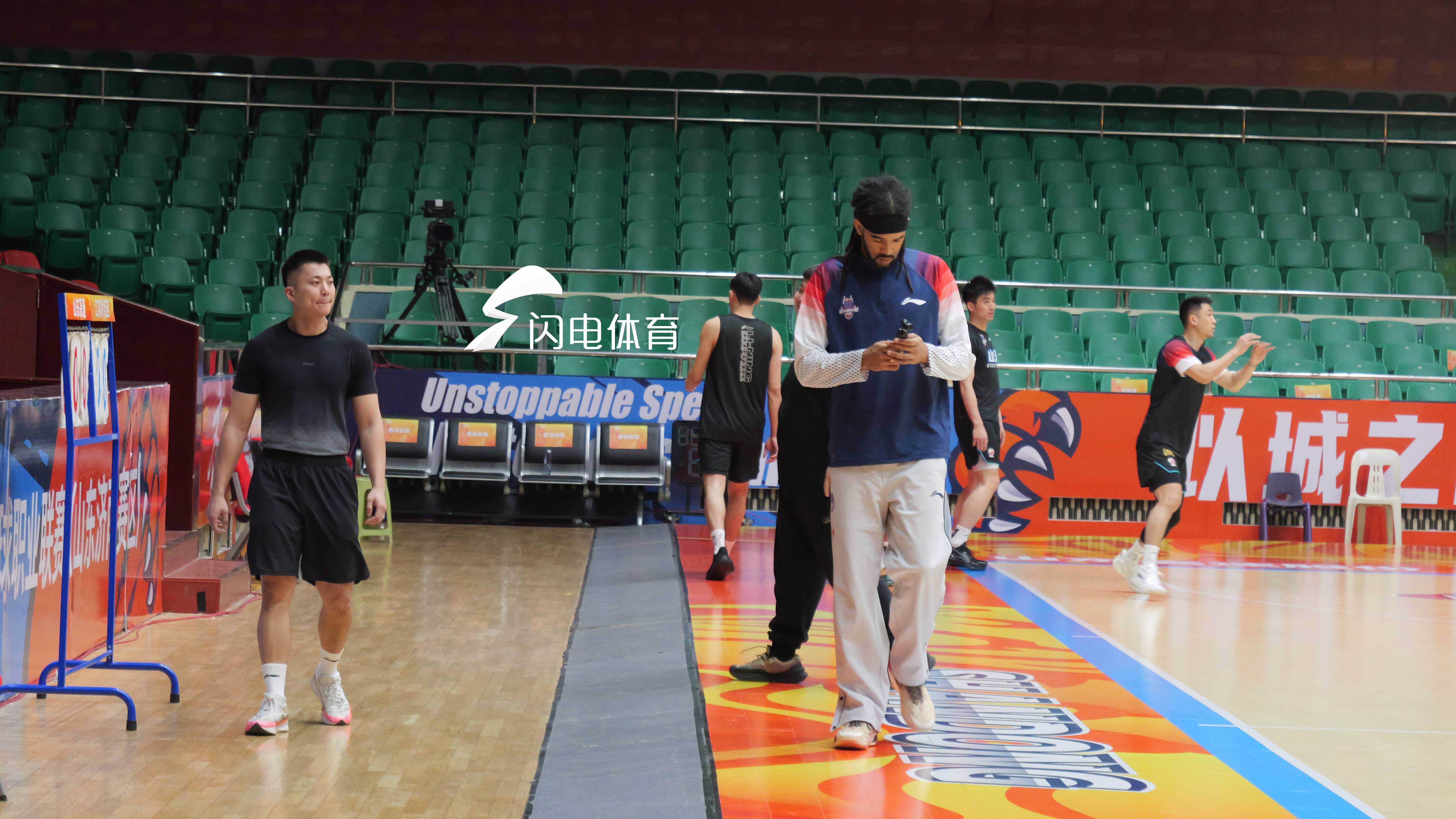 天博体育赛事-山东高速男篮主场迎战江苏，邱彪赛前透露琼斯伤情