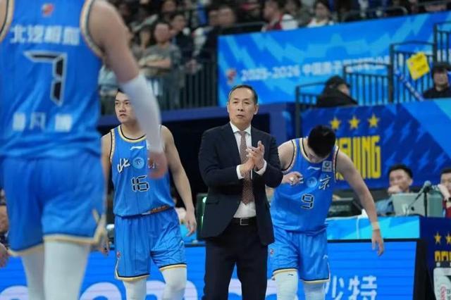 天博体育资讯-CBA｜许利民：赵睿下场有望出战，曾凡博还未有明确复出时间表